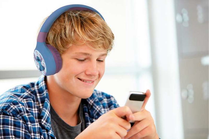 LEXIBOOK Auriculares 2 en 1 Disney Stitch Bluetooth y con cable