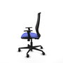 Silla de oficina Mardos con mecanismo Sincro tapizada con Tela color Azul claro y malla color Negro. Equipada con lumbar 1D, Brazos 1D y Ruedas 65mm nailon
