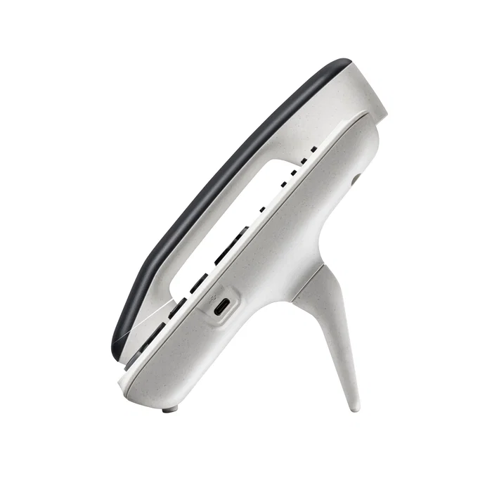 HP Poly Edge E220 Teléfono IP 4 líneas con pantalla IPS 2.8", PoE, Bluetooth 5.0, Negro, Auricular incluido