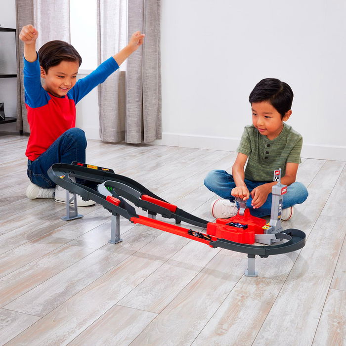 Mattel Pista Racing F1 Y 3 Coches Hot Wheels Jdy15