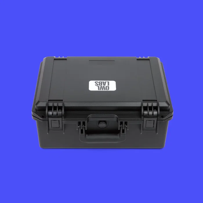 Owl Labs Funda Protectora Rígida para Meeting Owl - Estuche de Viaje Oficial Negro con Espuma Precortada, Resistente al Agua y Golpes, Tamaño de Mano TSA