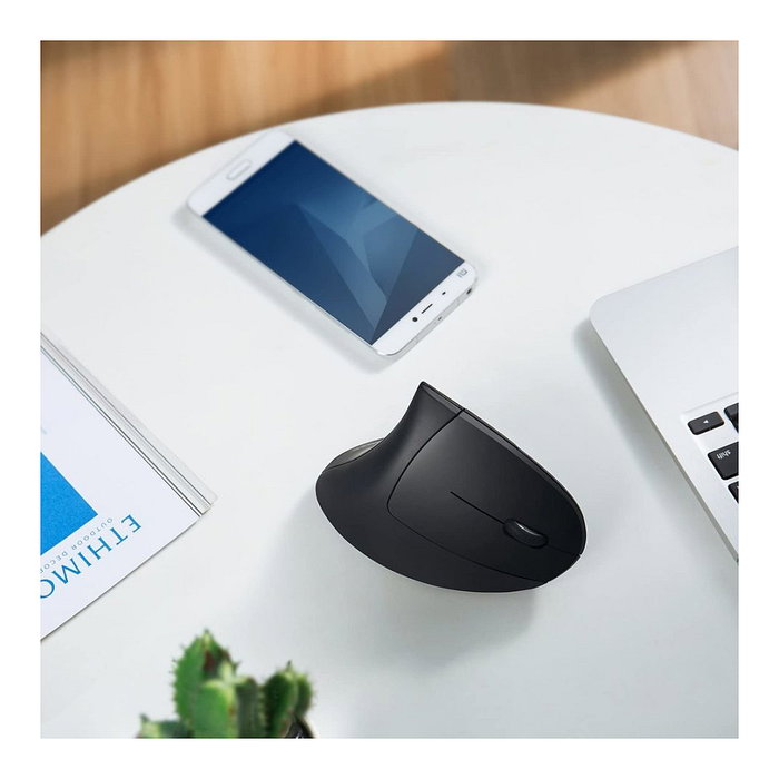 Anker A7852 Ratón Vertical Ergonómico Inalámbrico 2.4G para Mano Derecha, Óptico 1600 DPI, 5 Botones, Negro, con Nano Receptor USB (Baterías AAA No Incluidas)