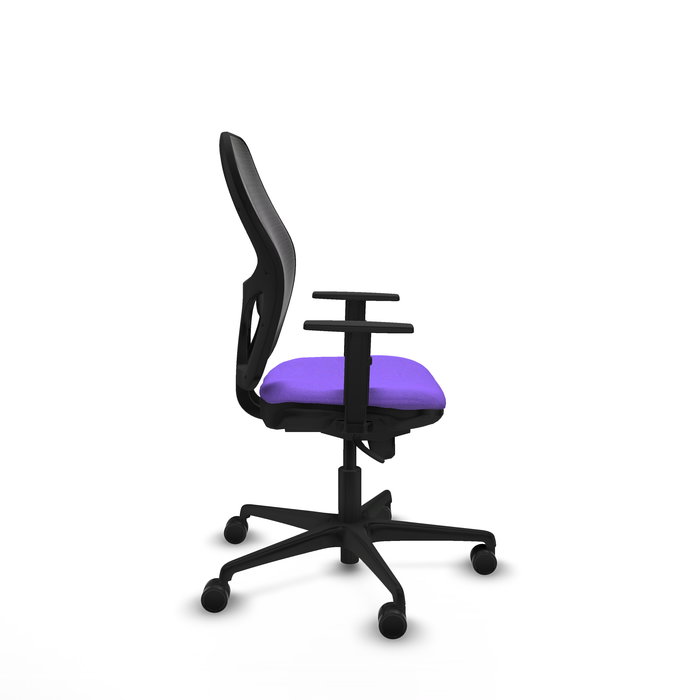 Silla de oficina Jorquera con mecanismo Sincro tapizada con Tela color Lila y malla color Negro. Equipada con lumbar 1D, Brazos 1D y Ruedas 65mm nailon