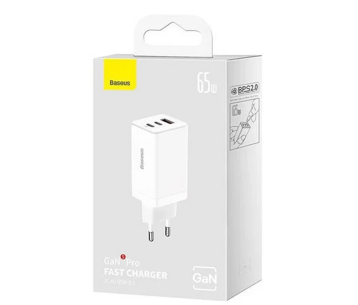Baseus GaN5 Pro 65W con 2xUSB-C + USB y cable USB-C a USB-C de 100W, Blanco