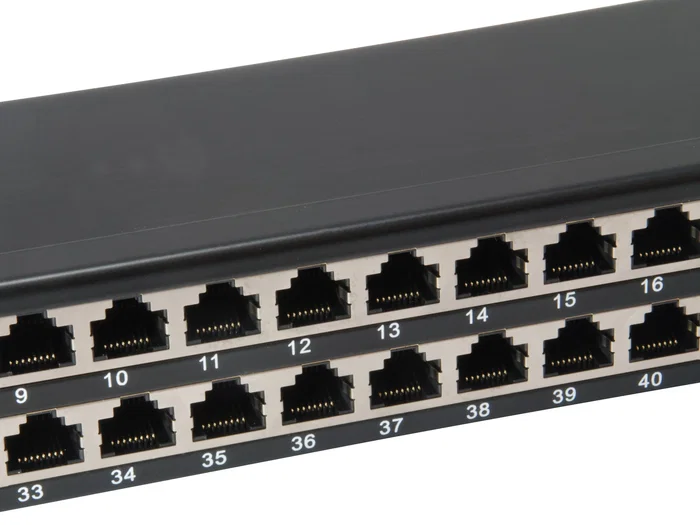 Equip Patch Panel 48 puertos RJ-45 Cat6 19 pulgadas 1U Negro