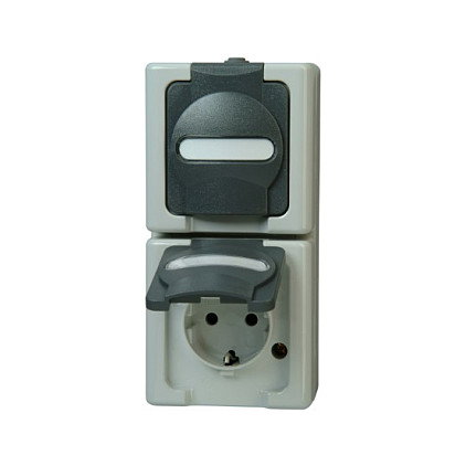 Kopp 131456008 Toma de corriente Schuko con tapa abatible Kopp 131456008 Toma de corriente Schuko con tapa abatible