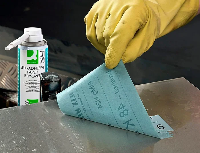 Q-connect Limpiador de Pegamento y Etiquetas Adhesivas, Spray 200 ml