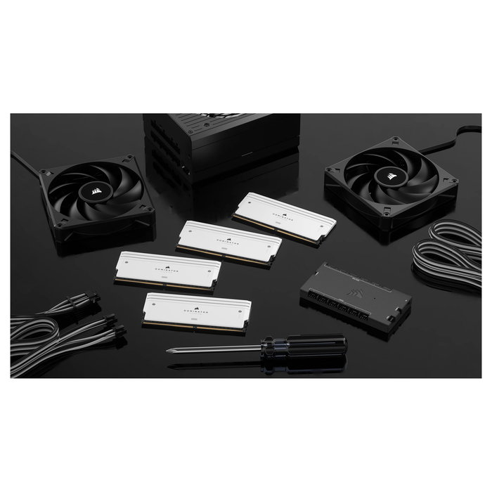 Corsair CMP32GX5M2B6000C30W KIT Memoria RAM Dominator Titanium RGB 32GB (2x16GB) DDR5 6000MHz CL30 1.4V Intel XMP 3.0