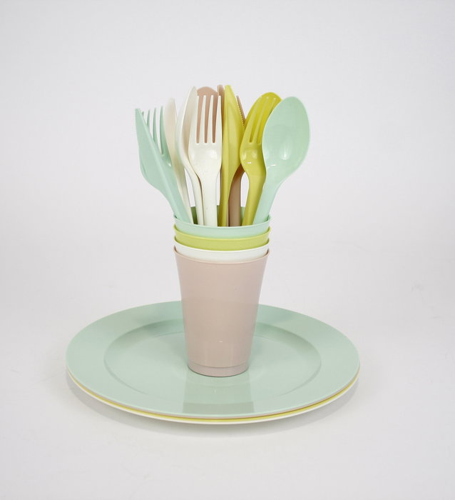 Dem Set 20 Piezas Picnic Pastel 22.3 cm Ancho x 7.9 cm Alto x 22.4 cm Largo (12 Unidades)