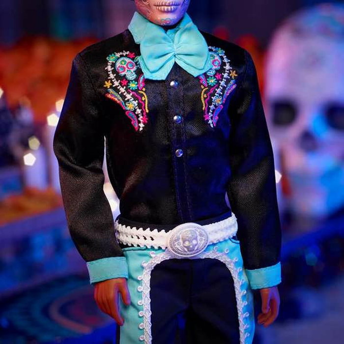 Mattel Ken Signature Día de Muertos 2024 con Traje Negro y Sombrero