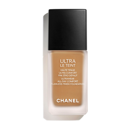Chanel Ultra Le Teint Ultrawear 121