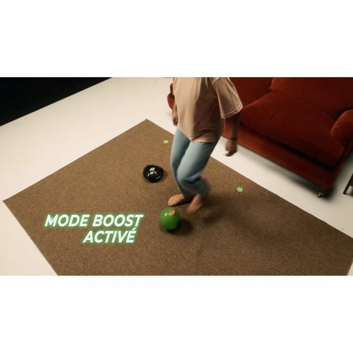 Famosa Soccerbot Smart Ball Indoor Soccer Bot