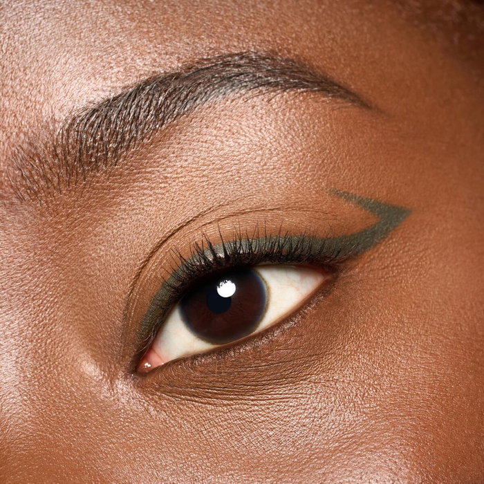 Essence SATIN BLEND Eyeliner en Gel 06-Deep olive