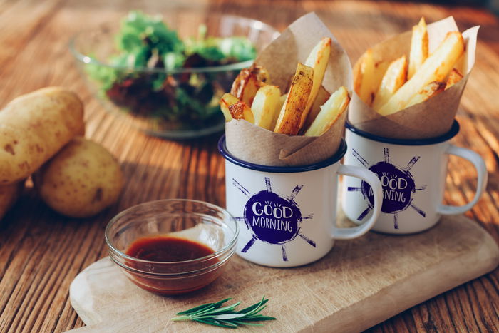 Privilege Mug Esmaltada Blanca con Frases 350ml (Ancho 9 cm, Alto 7.9 cm, Largo 11 cm) (24 Unidades)