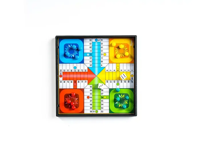 Fournier Parchís Magnético Juego de Mesa para 4 Jugadores con Cubiletes, Dados y Fichas Magnéticas, 20x16,1x2,2 cm