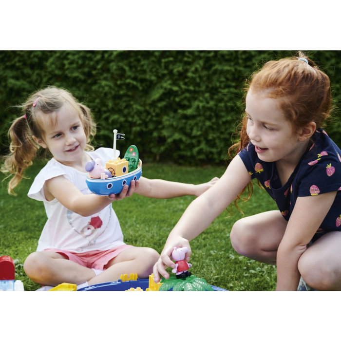 Big BIG Waterplay Peppa Pig Holiday Big BIG Waterplay Peppa Pig Holiday