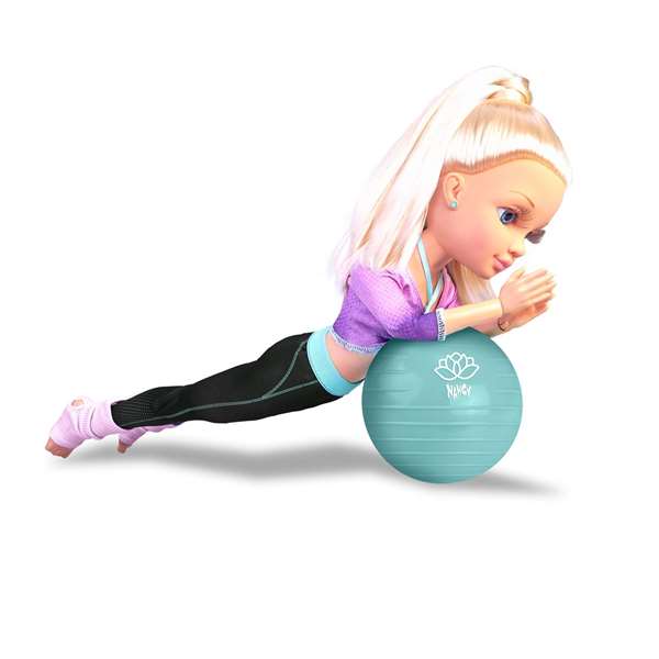 Famosa Nac76000 Muñeca Nancy Yoga Class - La Muñeca Más Flexible con 16 Puntos de Articulación y Pelota de Fitness Famosa Nac76000 Muñeca Nancy Yoga Class - La Muñeca Más Flexible con 16 Puntos de Articulación y Pelota de Fitness
