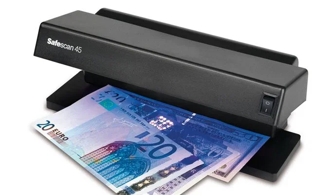 Safescan SAF45 Detector de Billetes Falsos - UV, 2 Lámparas, 6W, 220-240V, Negro