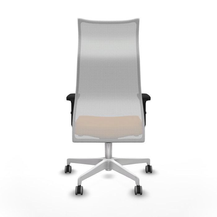 Sillón Albacete con mecanismo Sincro tapizada con Similpiel color Naranja y malla color Blanco. Equipado con Base poliamida blanca, Brazos 2D y Ruedas 65 mm parqué