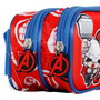 Marvel Los Vengadores Estuche Portatodo 3D Doble Compartimento con Cremallera, Forro Interior y Diseño en Relieve, Color Rojo