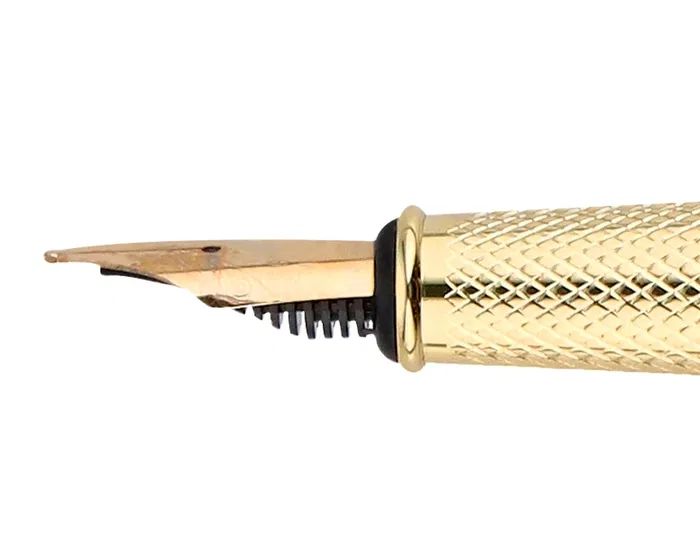 Belius Passion D'or Pluma y Estuche de Cuero y Aluminio Texturizado Cepillado Negro y Dorado Tinta Azul Caja Diseño Elegante