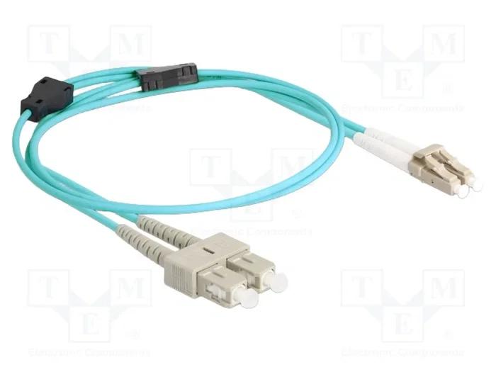 DeLOCK Cable de fibra óptica Multimodo OM3 LC Duplex a SC Duplex con cobertura metálica, 1 m DeLOCK Cable de fibra óptica Multimodo OM3 LC Duplex a SC Duplex con cobertura metálica, 1 m