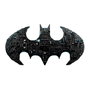 LEGO 76330 DC Batman Logotipo de Batman Set Coleccionable con 678 Piezas, 2 Minifiguras y Símbolo para Montar o Colgar para +12 Años