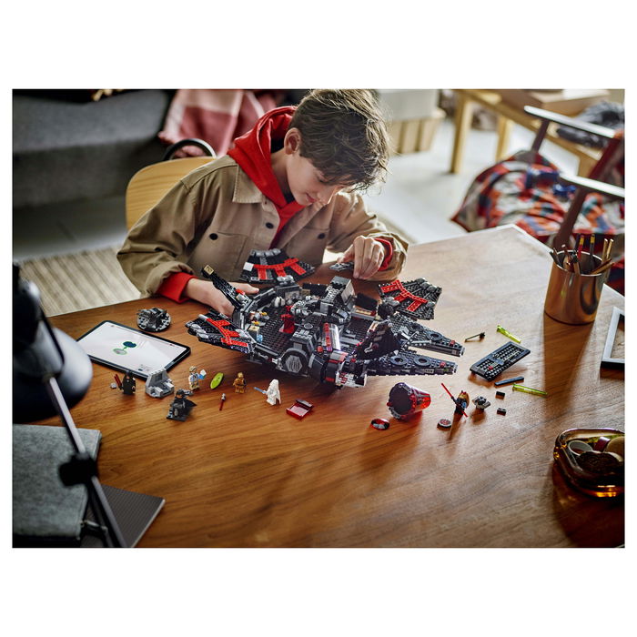 LEGO Star Wars Dunkler Millennium Falke 75389 Juego Construcción 1579 Piezas 10+ Años