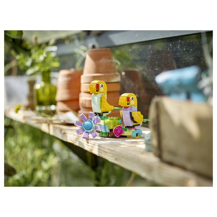 LEGO Creator 3 en 1 Flores en Regadera 31149, 420 piezas