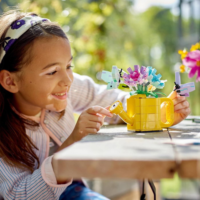 LEGO Creator 3 en 1 Flores en Regadera 31149 LEGO Creator 3 en 1 Flores en Regadera 31149