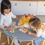 Goula Hidden Chicks 1110100759 - Juego de Mesa y Puzzle Memo para Niños +3 Años - Encuentra los Pollitos - Idioma: Español, Inglés, Francés, Alemán, Portugués