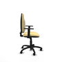 Silla de oficina Algarra con mecanismo Contacto permanente básico tapizada con Similpiel color Crema. Equipada con Base poliamida negra, Brazos 1D y Ruedas autofrenantes
