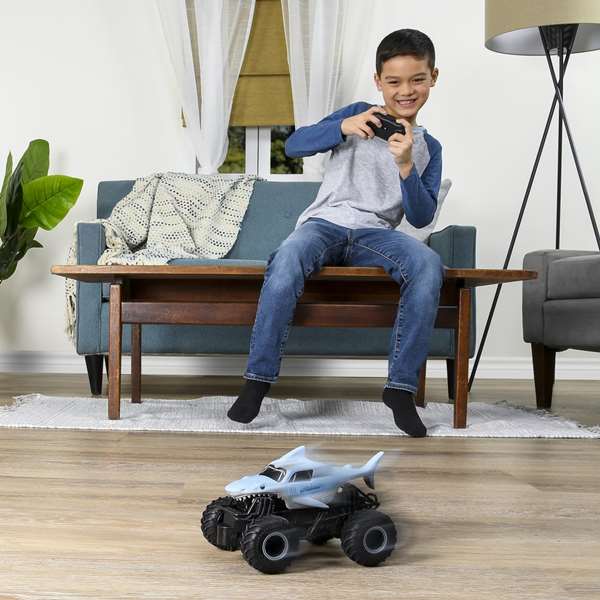 Spin Master Monster Jam Megalodon Coche Radio Control Escala 1:24 - 14.3 x 28.57 x 14.94 cm