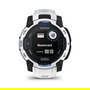 Garmin Instinct 3 Solar Smartwatch GPS 45mm Negro/Blanco con Banda de Silicona Intercambiable 22mm Blanco, MIP, Resistencia al Agua 10 ATM, Duración Batería 28 Días con Solar