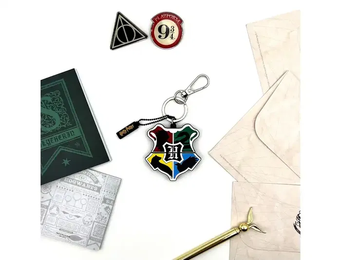 Wondee Llavero USB Harry Potter Hogwarts 32GB con Adaptador USB C Wondee Llavero USB Harry Potter Hogwarts 32GB con Adaptador USB C