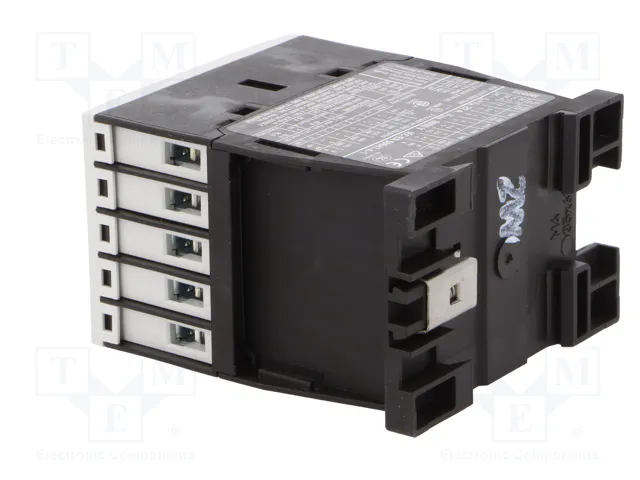 EATON ELECTRIC Contactor DILM7 3-polar 7A 110VAC