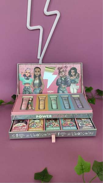 Kids Licensing Set de 5 Brillos Labiales Wow Generation con Charms DIY Kids Licensing Set de 5 Brillos Labiales Wow Generation con Charms DIY