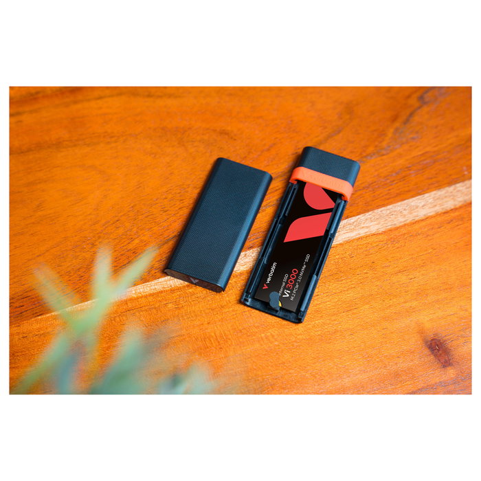 Verbatim M.2 NVMe SSD Enclosure Kit USB 3.2 Gen 2 Store n Go Negro y Rojo 32261