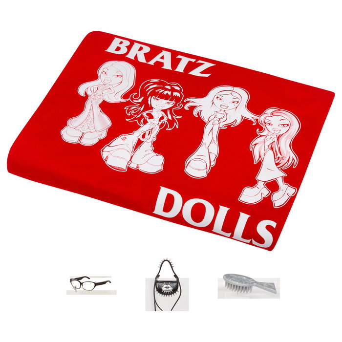 MGA Muñeca Jade con Camiseta Stylin Bratz