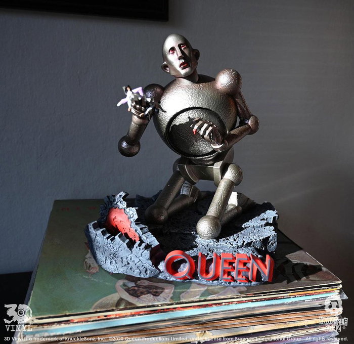 Queen Estatua 3D Vinyl Queen Robot (News of the World) 20 x 21 x 24 cm