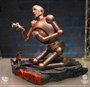 Queen Estatua 3D Vinyl Queen Robot (News of the World) 20 x 21 x 24 cm