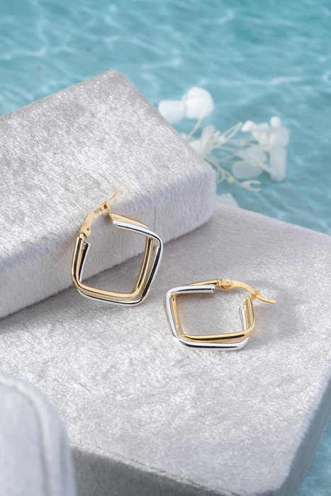 Heliophilia Silver Pendientes NRZ1000143 Plata de Ley con Oro y Rodio 2.5x2.6 cm Elegancia y Sofisticación para Cualquier Atuendo
