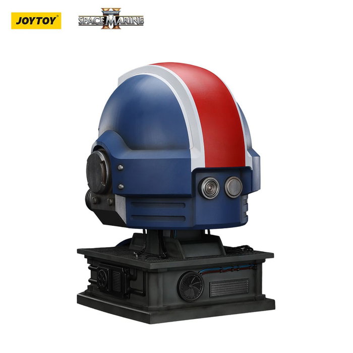 Joy Toy (CN) Warhammer 40,000: Space Marine 2 Réplica Ultramarines Lieutenant Titus casco con expositor Joy Toy (CN) Warhammer 40,000: Space Marine 2 Réplica Ultramarines Lieutenant Titus casco con expositor