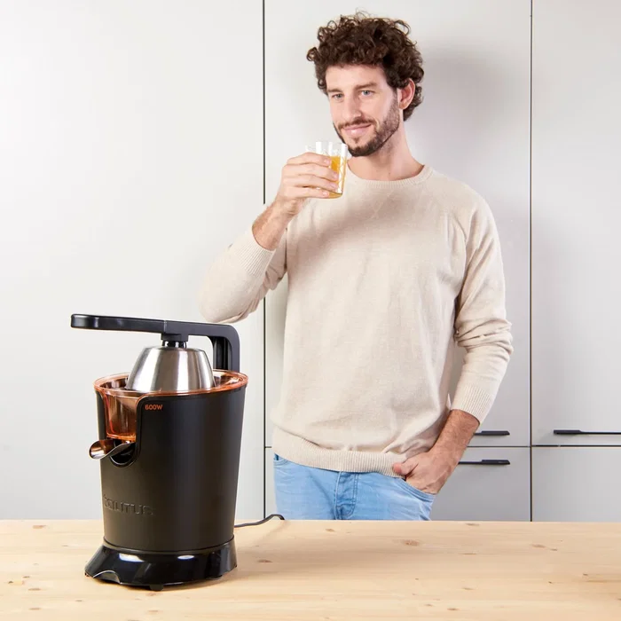 Taurus Easy Press 600 924257000 Licuadora centrífuga 600W Anti Goteo Capacidad 0.65L Negro y Marrón