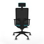 Silla de oficina Horna con mecanismo Sincro/Traslack tapizada con Tela color Turquesa y malla color Negro. Equipada con lumbar 1D, Brazos 1D, Cabecero 2D y Ruedas 65 mm parqué