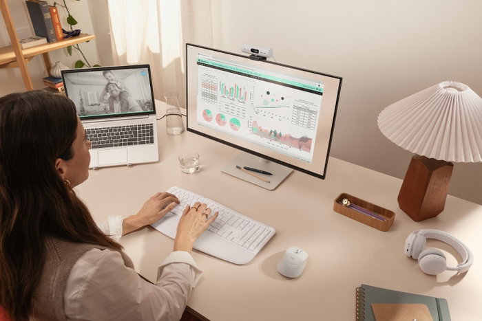 Logitech Signature Comfort Plus MK880 Combo de Teclado y Ratón Inalámbrico Blanco