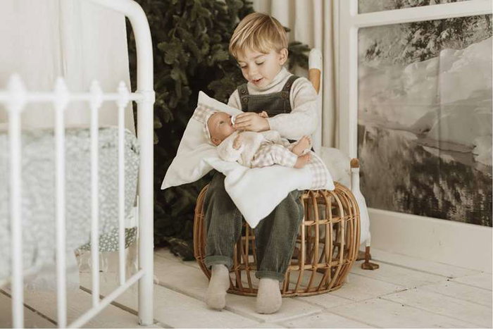 Muñecas Arias Muñeca Elegance Aria con Cojín (Muñeca de Peso) 40 cm Cuerpo Blando Muñeca Bebé Niño Juguete Niña Bebés