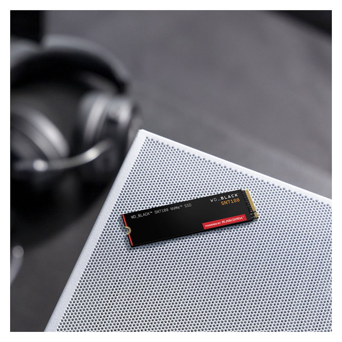 Western Digital WD_BLACK SN7100 1 TB SSD NVMe M.2 2280 PCIe Gen4 Western Digital WD_BLACK SN7100 1 TB SSD NVMe M.2 2280 PCIe Gen4