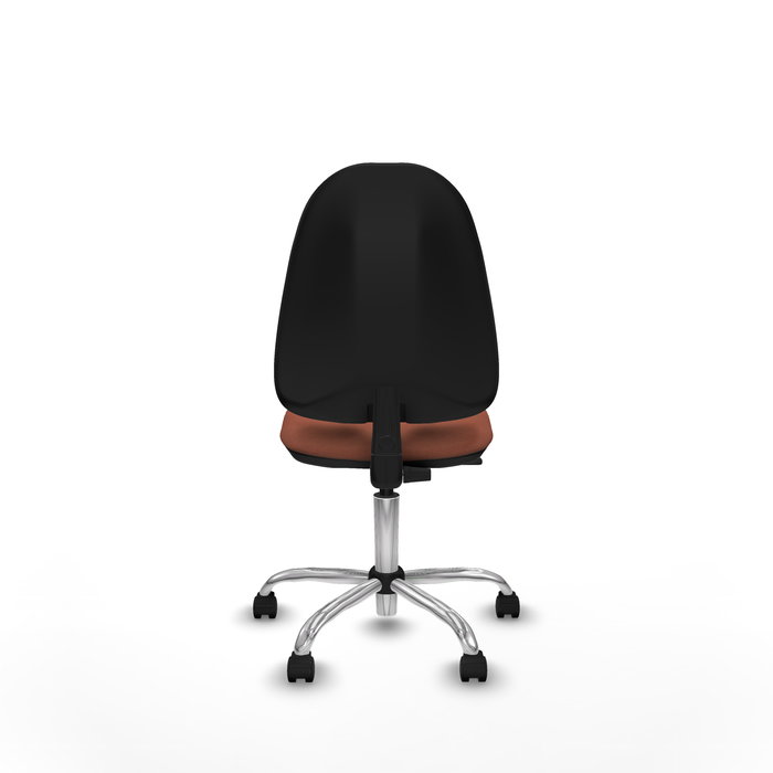 Silla de oficina Algarra con mecanismo Contacto permanente básico tapizada con Tela color Marrón. Equipada con Base cromada, Sin brazos y Ruedas de nailon 50 mm