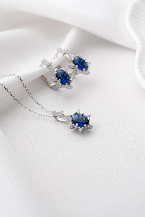 Heliophilia Silver NRZ999194 Conjunto Collar y Pendientes Plata de Ley 925 Blanco y Azul